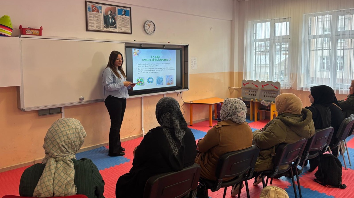 Toplumsal Uyum Ve Günlük Yaşam Beceleri Semineri